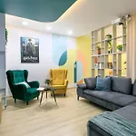 Premium City Center Apartment Arianska